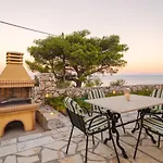 Valia Lefkada City
